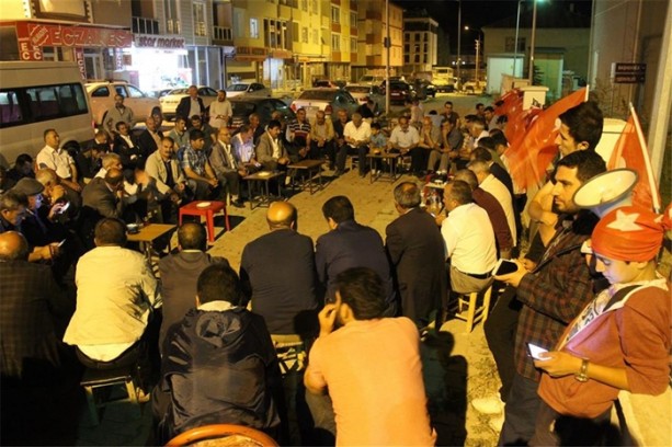 Foto - Türkiye Başkan'dan gelecek ikinci bir emre kadar meydanlarda!