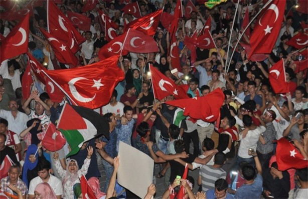 Foto - Türkiye Başkan'dan gelecek ikinci bir emre kadar meydanlarda!