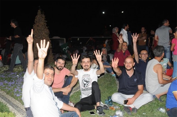 Foto - Türkiye Başkan'dan gelecek ikinci bir emre kadar meydanlarda!