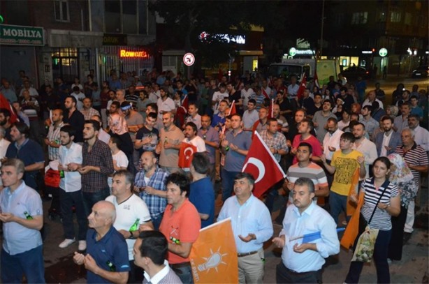Foto - Türkiye Başkan'dan gelecek ikinci bir emre kadar meydanlarda!