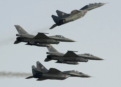 Foto - Türkiye bu 10 savaş uçağından birini mi alacak? Masadaki seçenekler herkesi şaşkına çevirecek