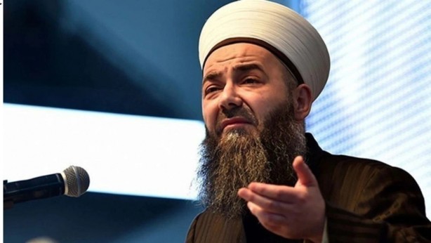 Foto - Türkiye bu olayı konuşuyor! Cübbeli Ahmet Hoca 'kıyamet alameti' diyerek duyurdu