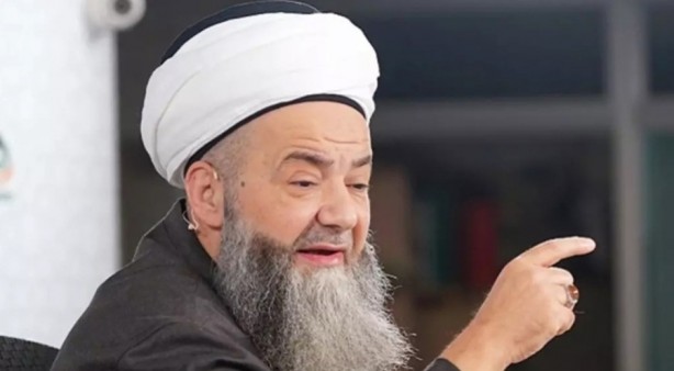 Foto - Türkiye bu olayı konuşuyor! Cübbeli Ahmet Hoca 'kıyamet alameti' diyerek duyurdu