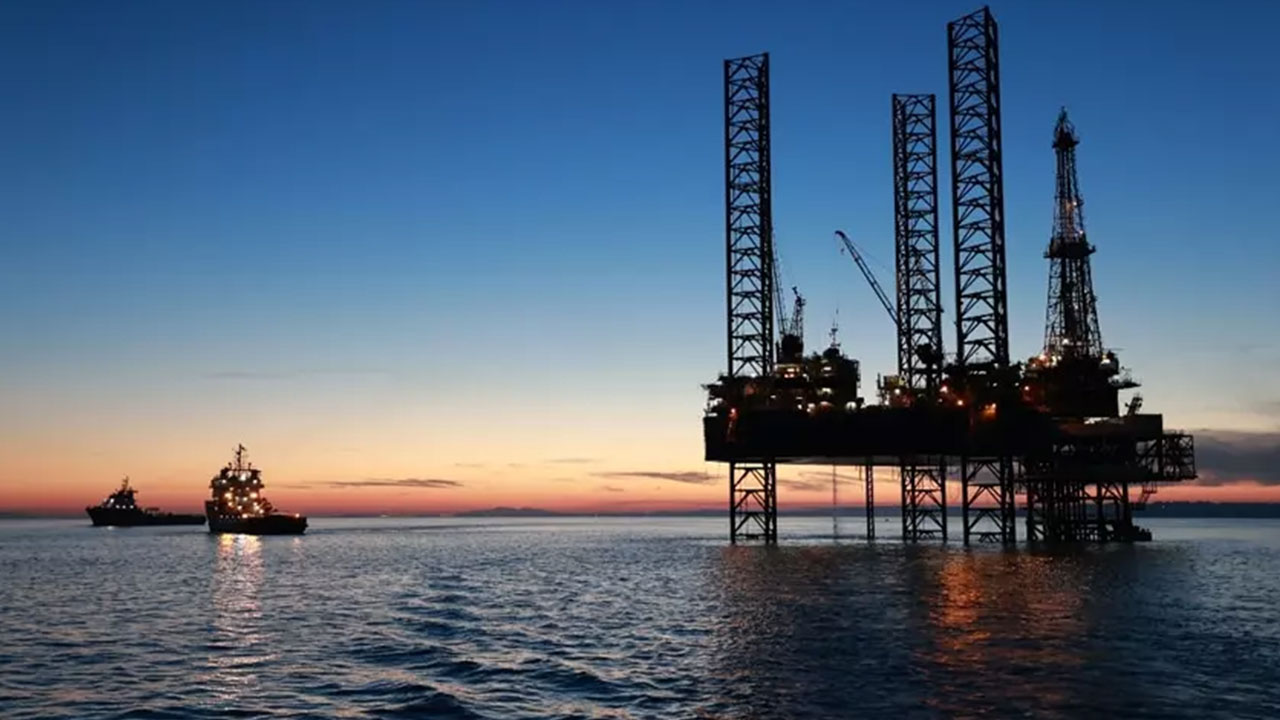 Foto - Türkiye büyük bir doğalgaz keşfi yapmak üzere! Açıklama az önce geldi: Denizin altına inildi