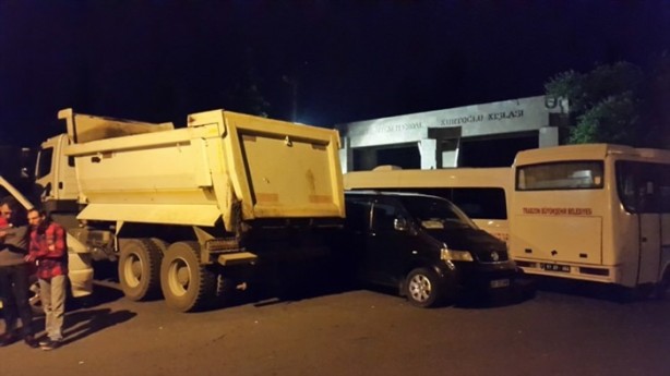 Foto - Türkiye darbeye karşı durdu!