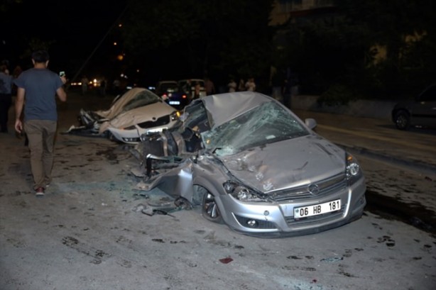 Foto - Türkiye darbeye karşı durdu!
