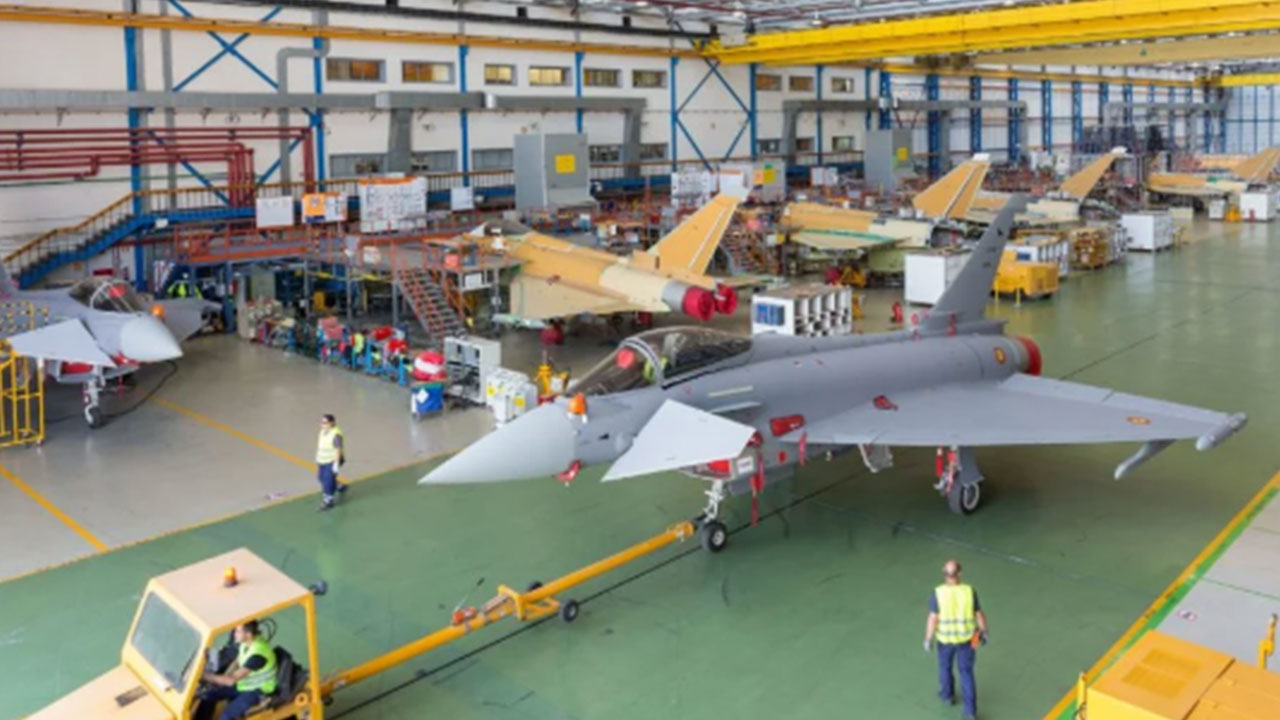 Foto - Türkiye de oyalanıyordu! Ortalığı karıştıran teklif: Sizi almamız için önce Eurofighter uçak fabrikası kurun