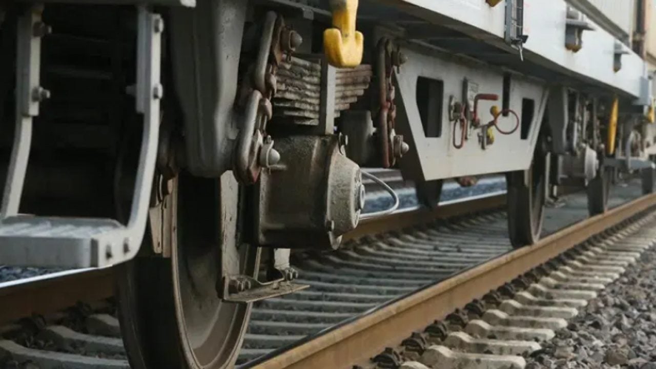 Foto - Türkiye demir ağlarla örülüyor: 3 ile daha hızlı tren müjdesi!