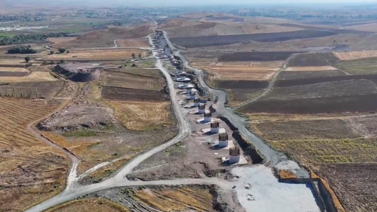 Foto - Türkiye demir ağlarla örülüyor! Ankara-Samsun arası 2,5 saate düşecek