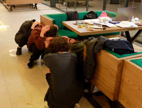 Foto - Türkiye depremi sonrası İran apar topar harekete geçti! İHA'lar ve uçaklar havalandı