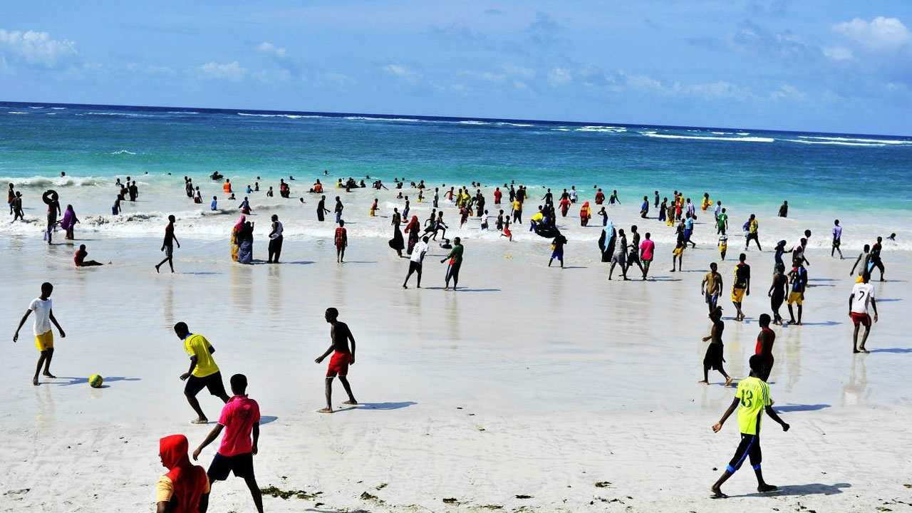 Foto - Türkiye destek verdi, ülkeye huzur geldi!