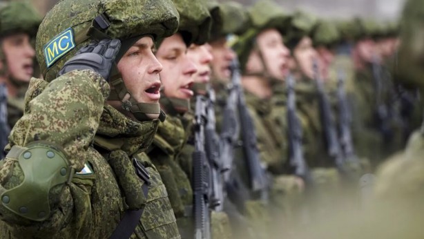 Foto - "Türkiye dikkat" diyerek uyardı: Siz Narin cinayetiyle uyutulurken kıyamet silahını sahaya sürdüler