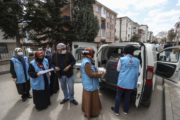 Foto - Türkiye Diyanet Vakfı, ramazanda 20 bin kişiye kumanya dağıtacak