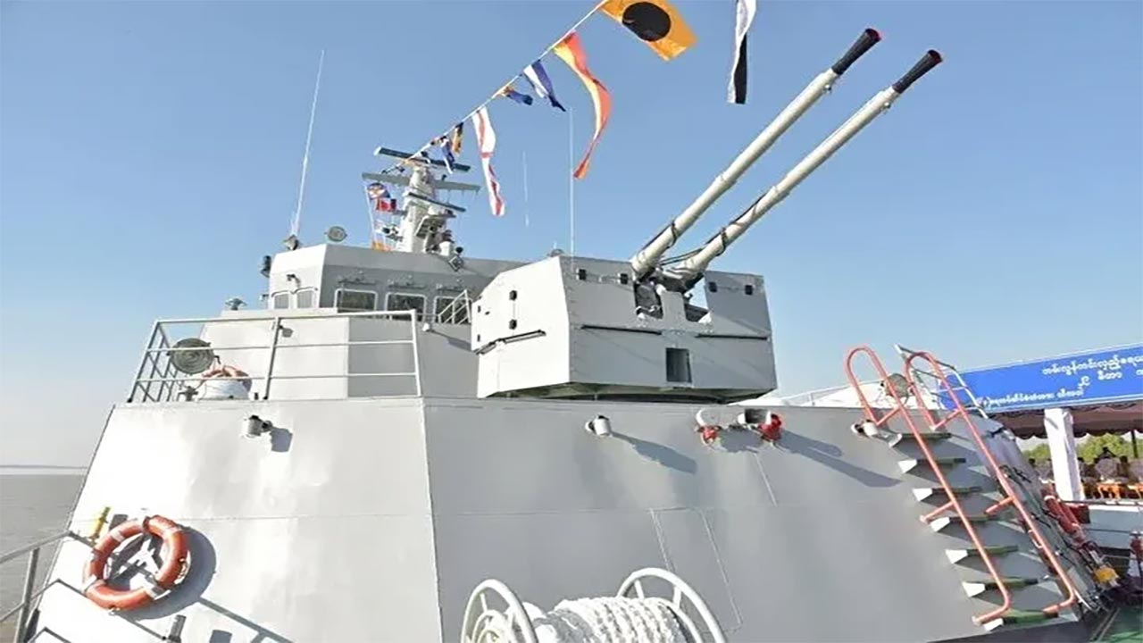 Foto - Türkiye donanması TCG ANADOLU ile göz doldurdu! İşte 2025’in en güçlü deniz kuvvetleri