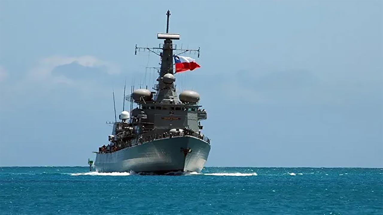 Foto - Türkiye donanması TCG ANADOLU ile göz doldurdu! İşte 2025’in en güçlü deniz kuvvetleri