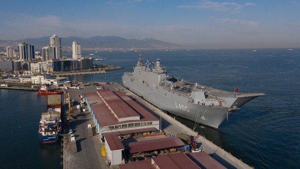 Foto - Türkiye durmuyor! TCG ANADOLU’nun ikincisi geliyor! Deniz Kuvvetleri Komutanı Oramiral Ercüment Tatlıoğlu açıkladı!