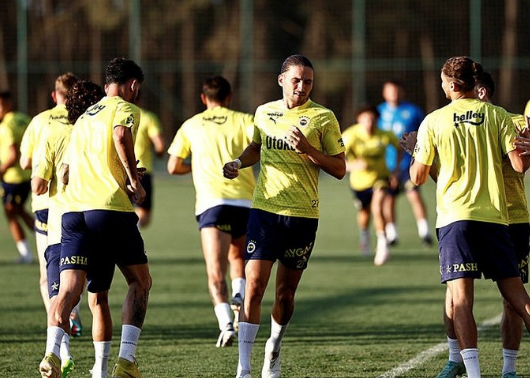 Türkiye duyurusu geldi... Fenerbahçe'nin biyonik adamı için artık zaman daralıyor!