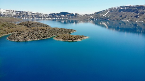 Foto - Türkiye ekonomisi için büyük müjde! Nemrut Gölü'ne gelen profesör bombayı patlattı