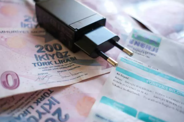 Foto - Türkiye ekonomisinin en önemli sorunu nedir? İşte anket sonuçları