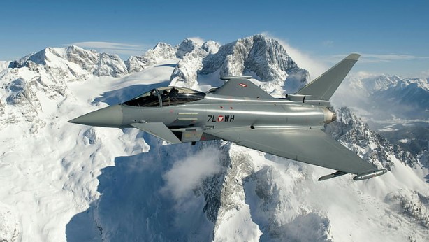 Foto - Türkiye F-16'lardan neden vazgeçti? Eurofighter savaş uçağının avantajları neler?