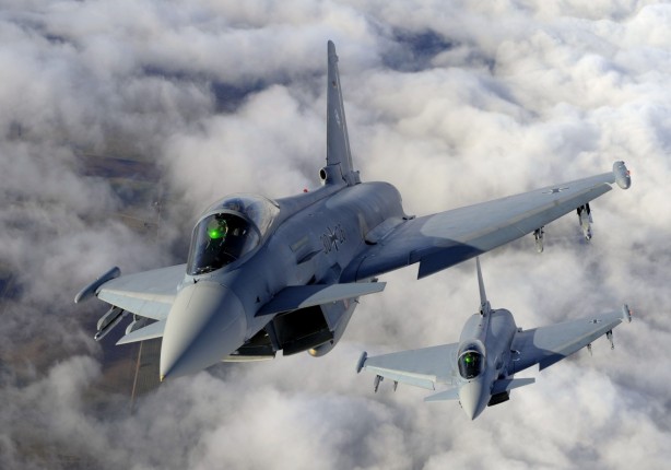 Foto - Türkiye F-16'lardan neden vazgeçti? Eurofighter savaş uçağının avantajları neler?