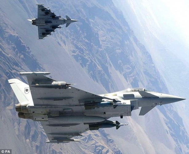Foto - Türkiye F-16'lardan neden vazgeçti? Eurofighter savaş uçağının avantajları neler?