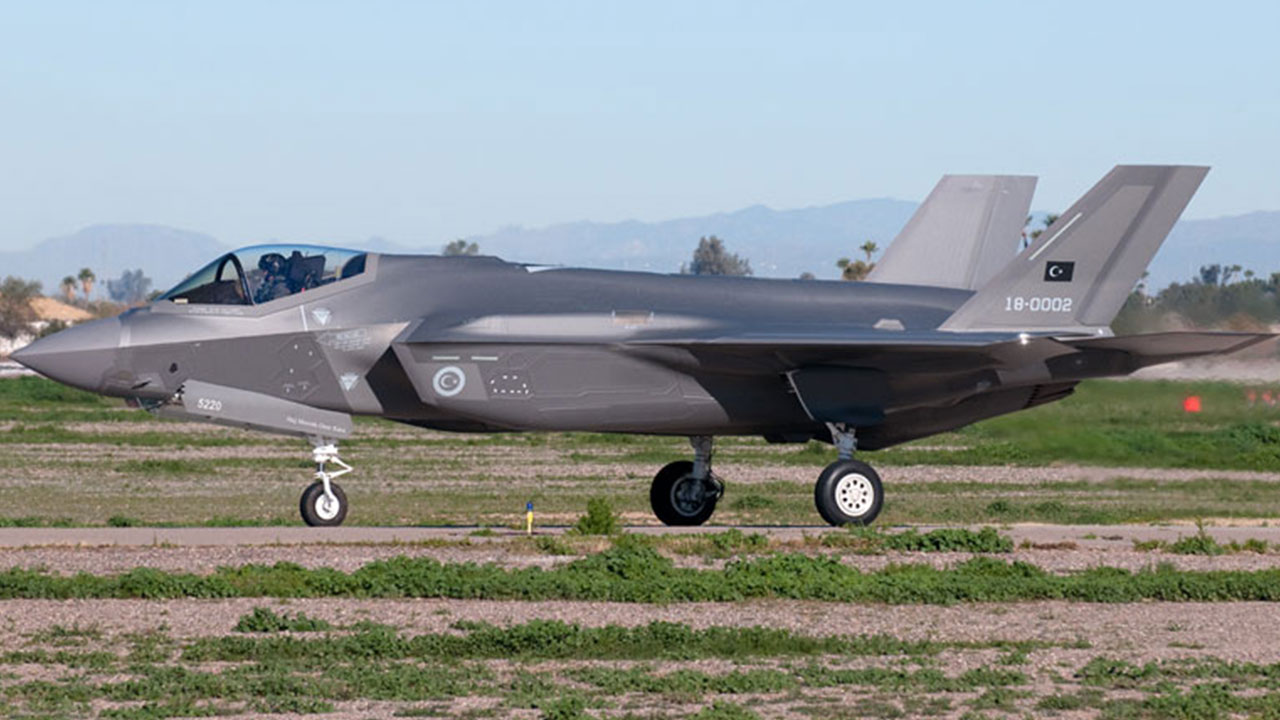 Foto - Türkiye F-35'leri alarak başına büyük bir bela alabilir! Almanya fena kaynıyor