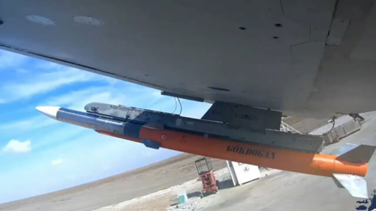 Foto - ''Türkiye füzeyi ateşledi! Acilen İHA almalıyız' diyerek duyurdular