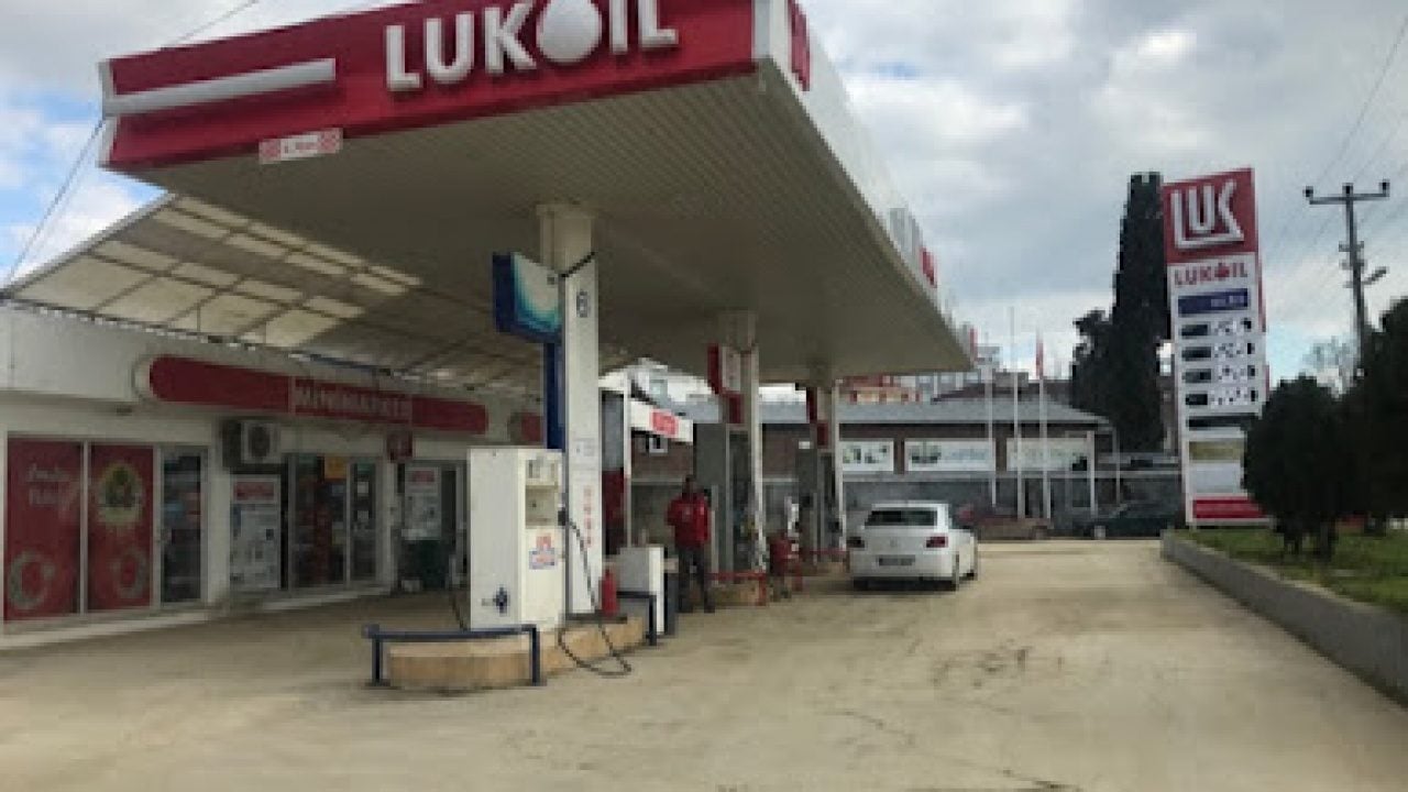 Foto - Türkiye genelinde 390 istasyonu bulunan akaryakıt devi satılıyor: Herkesin aklında aynı soru var
