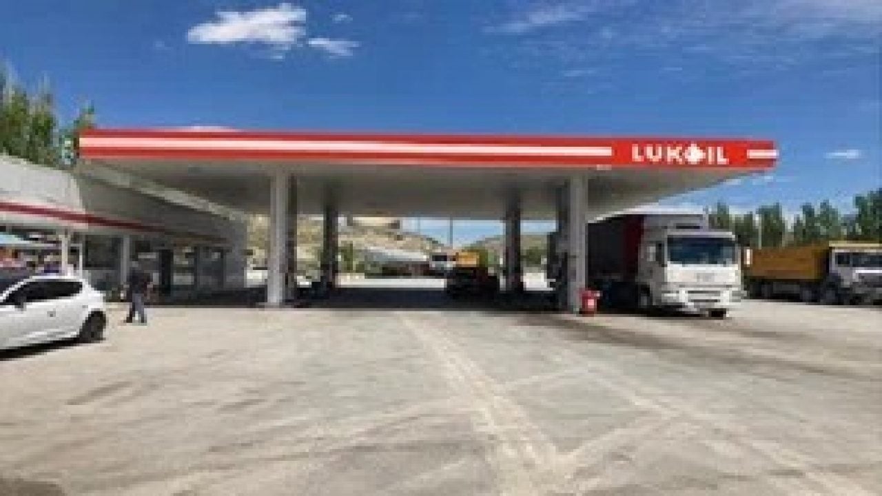 Foto - Türkiye genelinde 390 istasyonu bulunan akaryakıt devi satılıyor: Herkesin aklında aynı soru var