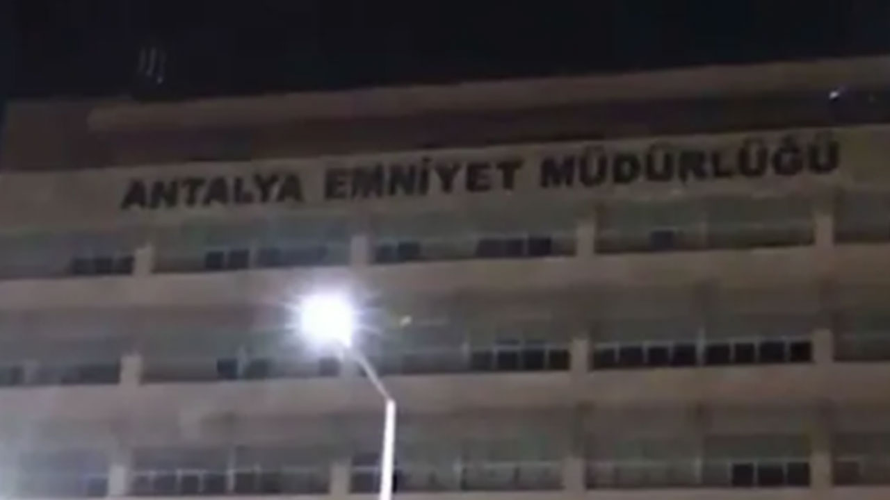 Foto - Türkiye genelinde yüzlerce şubesi olan ünlü dönerciye terör operasyonu! 350'den fazla kişi gözaltına alındı