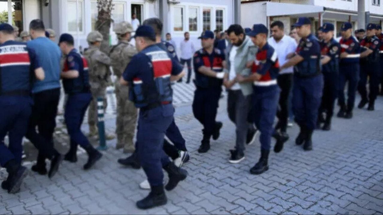 Foto - Türkiye güne dev operasyonla uyandı! 33 şüpheli için 14 ilde baskın