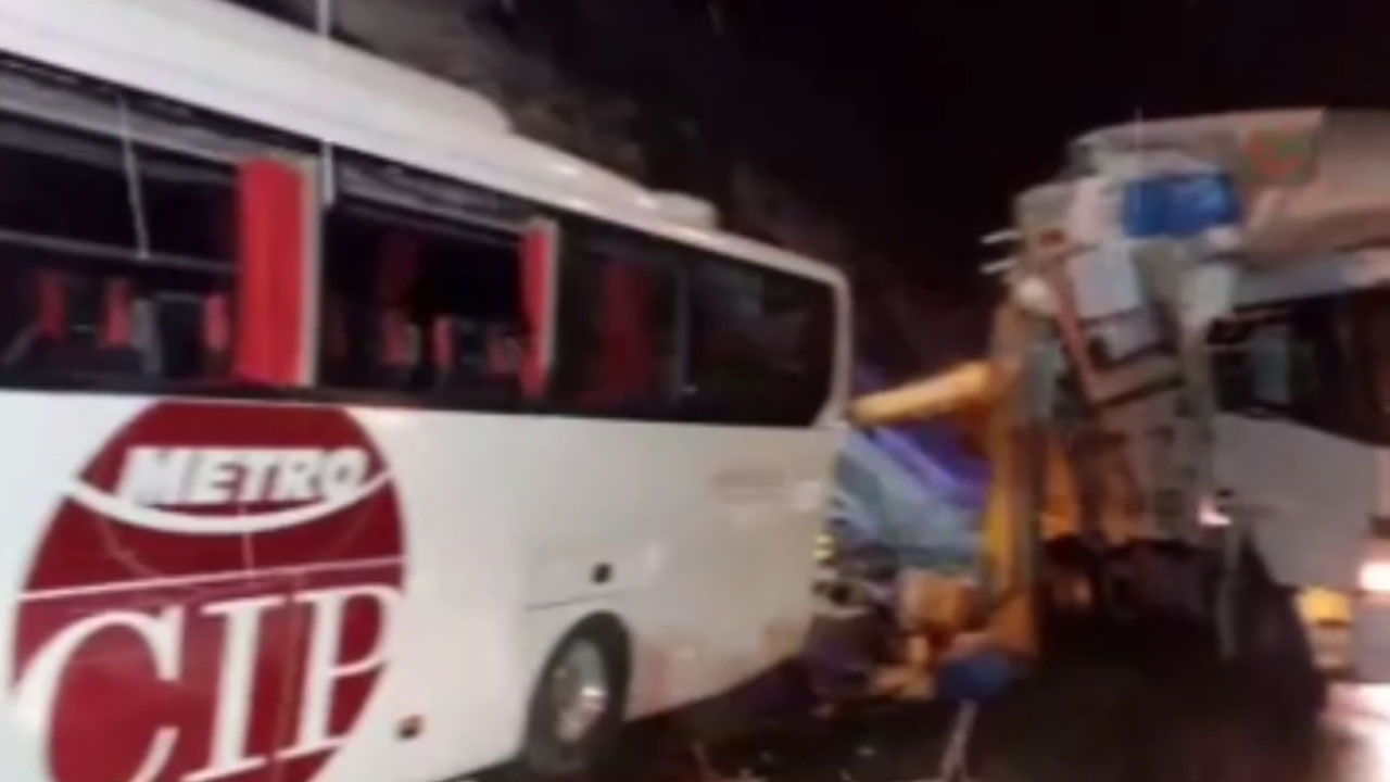 Foto - Türkiye güne Samsun'dan gelen kahreden haberle uyandı! Ölü ve yaralılar var