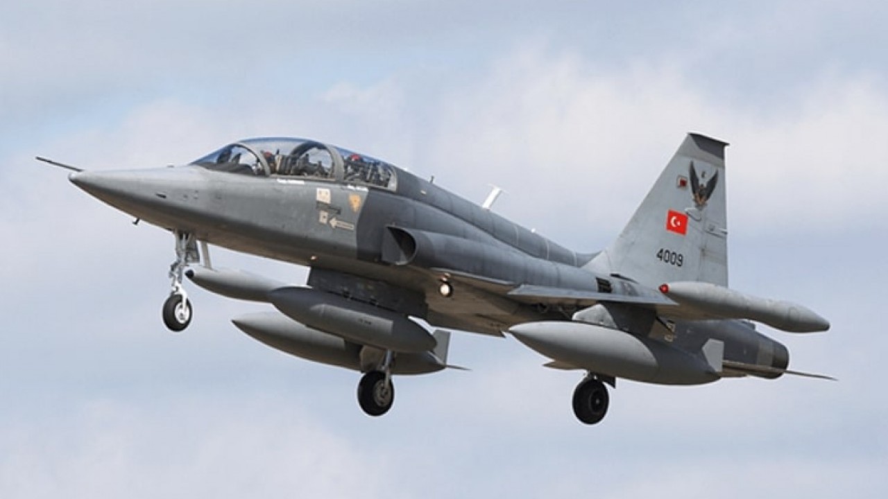 Foto - Türkiye Hangi Savaş Uçaklarını Kullanıyor? Şok Detaylar Ortaya Çıktı