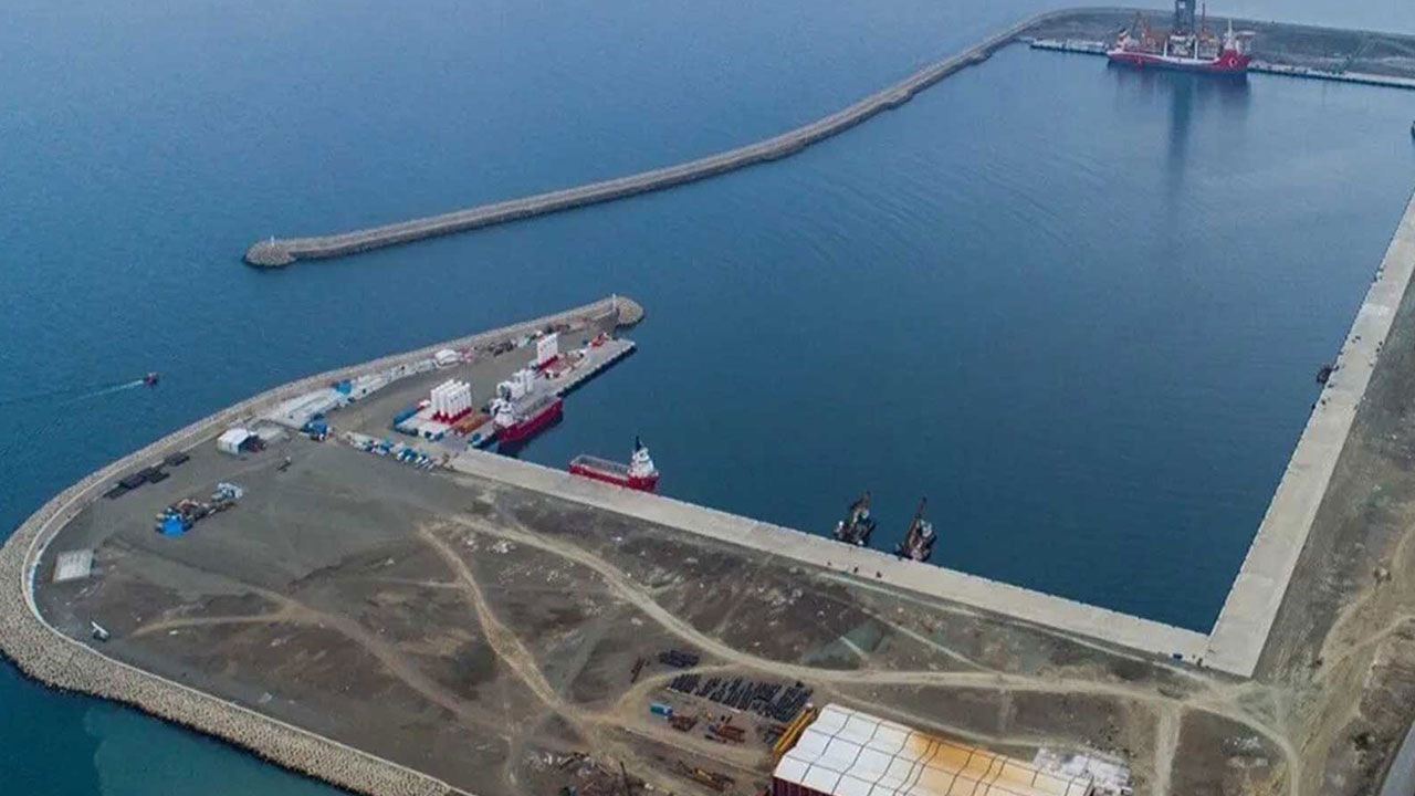 Foto - 'Türkiye hazine bulduk' desek yeridir! O denizin altından doğalgaz fışkırıyor