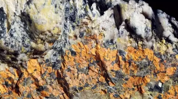 Türkiye hedefte! Öyle bir rezerv keşfi yapıldı ki: Malatya, Eskişehir ve Isparta'da...O enerji kaynağı olacak! Mucize akaryakıt