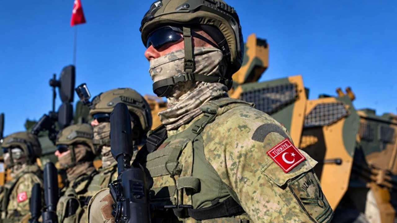 Foto - Türkiye, Husiler ile savaşacak mı? Milli Savunma Bakanı Yaşar Güler'den net cevap