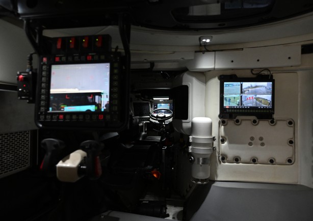 Foto - Türkiye için muhteşem gelişme! İlk kez görüntülenen yerli motorlu ilk 8x8 askeri aracı göreve hazır!