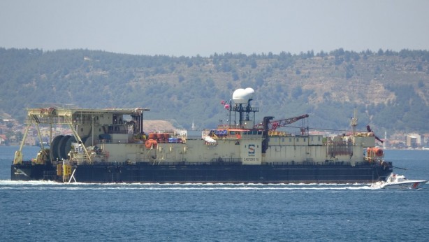 Foto - Türkiye için tarihi adımlar! Çanakkale'den geçti