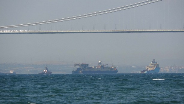 Foto - Türkiye için tarihi adımlar! Çanakkale'den geçti