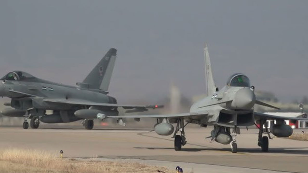 Türkiye için yılan hikayesine dönen Eurofighter'da İngilizlerin tutumu sitem ettirdi