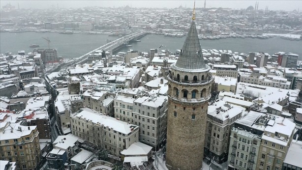 Foto - Türkiye için yola çıktı! Boğazını yırtarcasına bağırarak geliyor! 1, 2, 3, 5... Oraya kadar varacak 