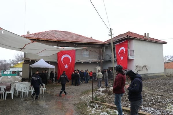 Foto - Türkiye İdlib şehitlerini son yolculuklarına uğurladı