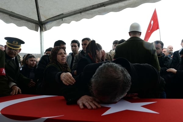 Foto - Türkiye İdlib şehitlerini son yolculuklarına uğurladı