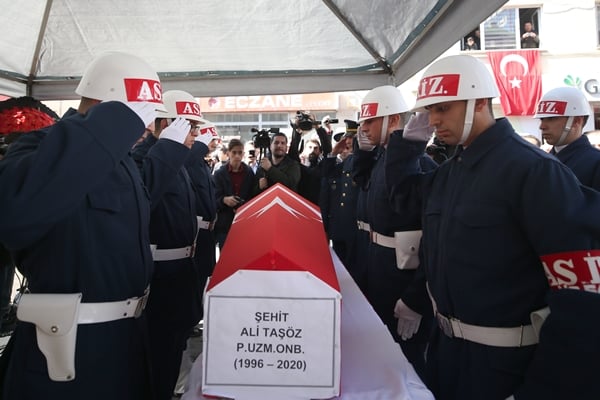 Foto - Türkiye İdlib şehitlerini son yolculuklarına uğurladı