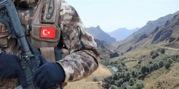 Foto - Türkiye ile birlikte operasyona katılmak istediklerini duyurdu! Ankara S-400'leri oraya gönderiyor