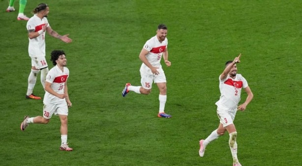 Foto - Türkiye ile ilgili çok konuşulacak açıklama: Cumartesi gecesi ortalık karışacak