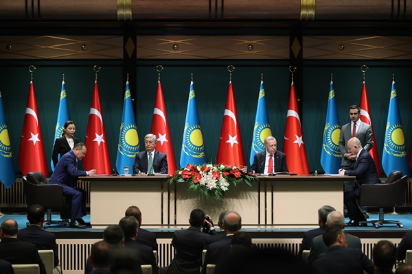 Foto - Türkiye ile Kazakistan arasında imzalar atıldı