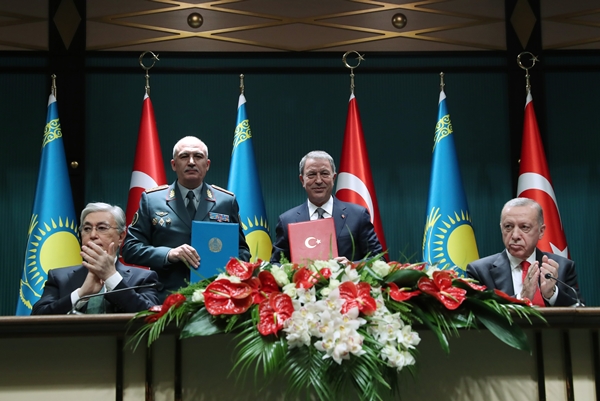 Foto - Türkiye ile Kazakistan arasında imzalar atıldı