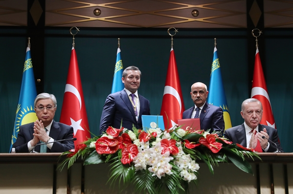 Foto - Türkiye ile Kazakistan arasında imzalar atıldı